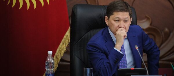 Бывший премьер-министр КР Сапар Исаков. Архивное фото - Sputnik Кыргызстан