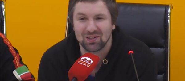 В каком случае в КР может приехать Емельяненко, сообщил тренер бойцов MMA В каком случае в КР может приехать Емельяненко, сообщил тренер бойцов MMA - Sputnik Кыргызстан