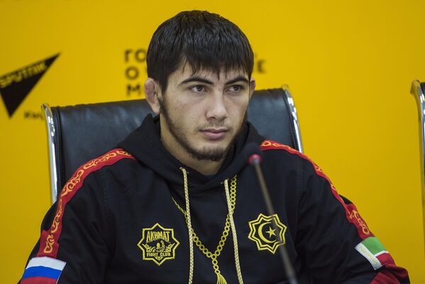 Участник турнира JFC Fight Night 2017 (БК Ахмат) Замир Арипшев - Sputnik Кыргызстан