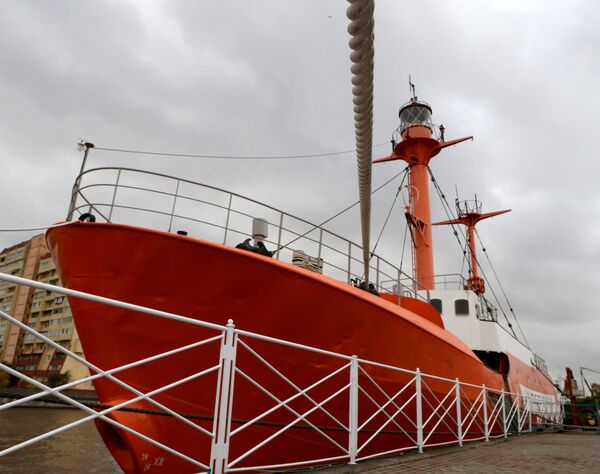 Плавучий маяк Ирбенский стал экспонатом Музея Мирового океана в Калининграде - Sputnik Кыргызстан