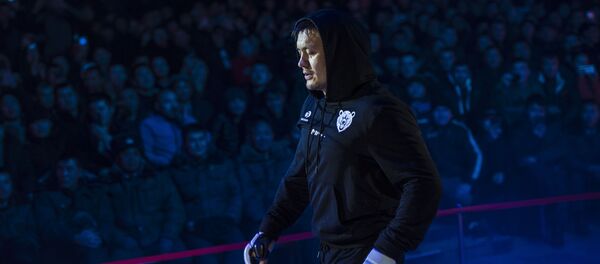 Ак аюу каймана аты менен таанымал мушкер Мыктыбек Мамасалиев Ак аюу каймана аты менен таанымал мушкер Мыктыбек Мамасалиев - Sputnik Кыргызстан