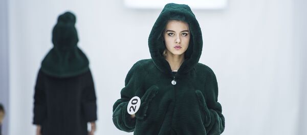 Неделя моды Fashion week Kyrgyzstan в Бишкеке Неделя моды Fashion week Kyrgyzstan в Бишкеке - Sputnik Кыргызстан