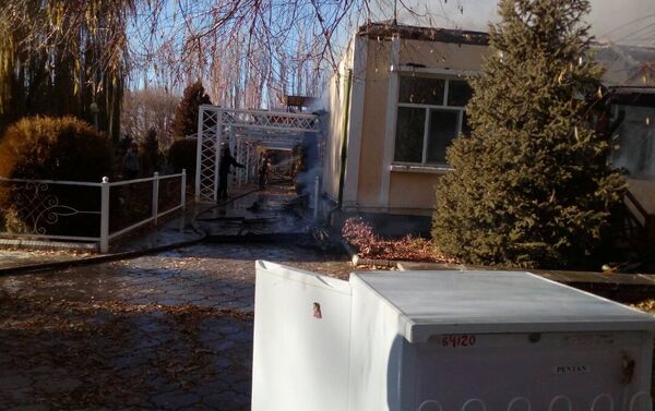 На Иссык-Куле в пансионате Витязь произошел пожар - Sputnik Кыргызстан