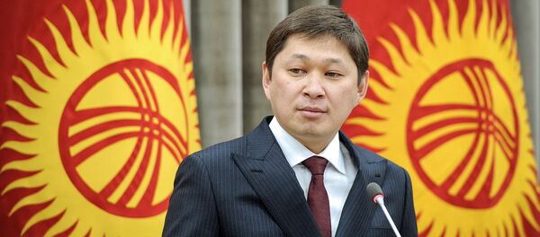 Премьер-министр Сапар Исаковдун архивдик сүрөтү Премьер-министр Сапар Исаковдун архивдик сүрөтү - Sputnik Кыргызстан