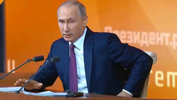 LIVE: Большая пресс-конференция Владимира Путина 2017 - Sputnik Кыргызстан