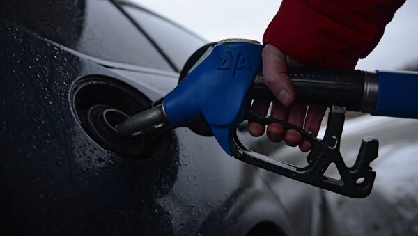 Рост цен на бензин в России - Sputnik Кыргызстан