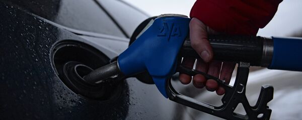 Рост цен на бензин в России - Sputnik Кыргызстан