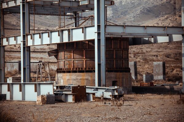 Строительство Кыргызского ферросплавного завода в Таш-Кумыре - Sputnik Кыргызстан