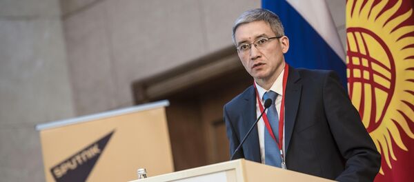 Россия-кыргыз өнүктүрүү фондунун башкармалыгынын төрагасы Эркин Асрандиев. Архив - Sputnik Кыргызстан