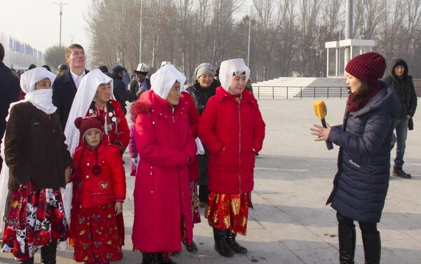 В Бишкек впервые приехали 12 памирских кыргызов. - Sputnik Кыргызстан