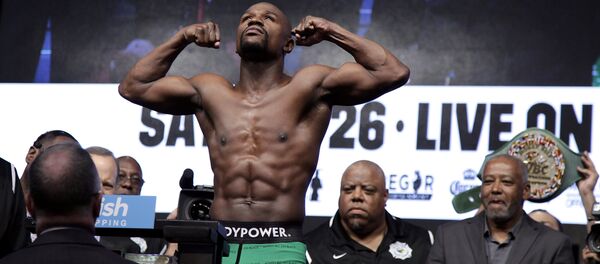 Боксер Флойд Мэйвезер-младший - Sputnik Кыргызстан