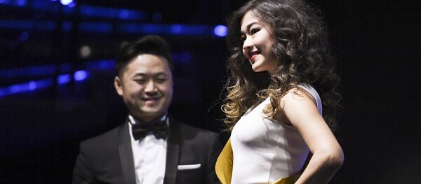 Россиядагы чыгыш сулуулары. Miss Asia Russia 2017 сынагынан сүрөттөр - Sputnik Кыргызстан