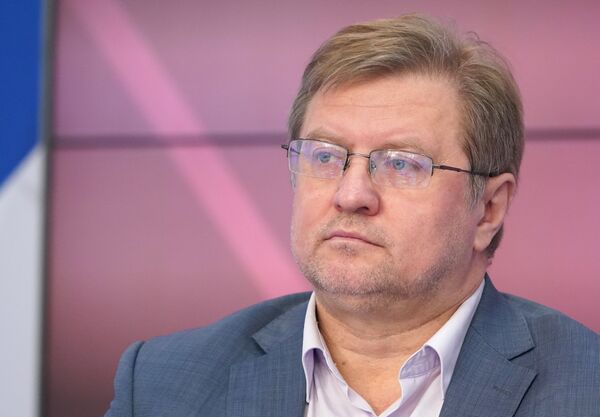 Директор Института ЕАЭС Владимир Лепехин - Sputnik Кыргызстан