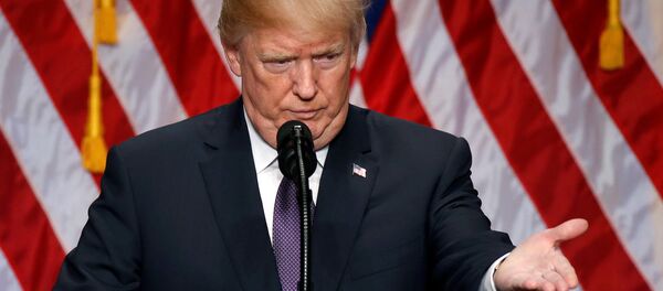 Президент США Дональд Трамп Президент США Дональд Трамп - Sputnik Кыргызстан