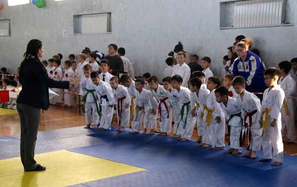 Дети из Кыргызстана стали лучшими на Открытом чемпионате Казахстана по каратэ-до - Sputnik Кыргызстан