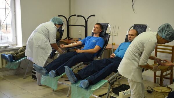 Сдача крови военнослужащими ОДКБ Кант сдали кровь для пациентов бишкекских медучреждений - Sputnik Кыргызстан