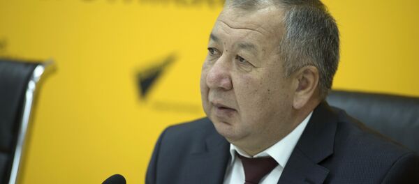 Министр чрезвычайных ситуаций Кубатбек Боронов - Sputnik Кыргызстан