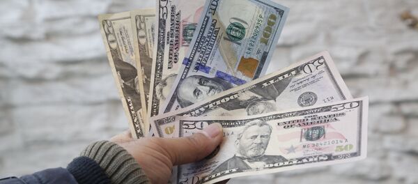 АКШ долларлары. Архив - Sputnik Кыргызстан