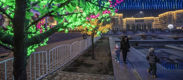 Новогоднее оформление Бишкека - Sputnik Кыргызстан