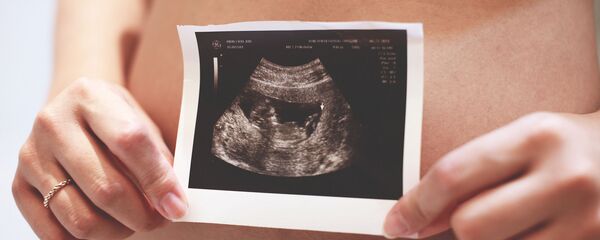 Нежелательная беременность в КР - Sputnik Кыргызстан