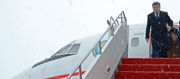 Президент Сооронбай Жээнбековдун архивдик сүрөтү - Sputnik Кыргызстан