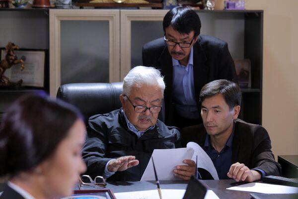 На фильмах Шамшиева воспитаны многие молодые режиссеры и актеры - Sputnik Кыргызстан