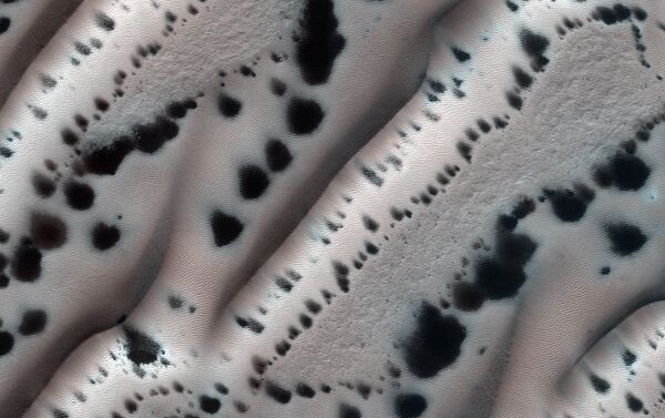 Снимки сделаны с автоматической межпланетной станции Mars Reconnaissance Orbiter - Sputnik Кыргызстан