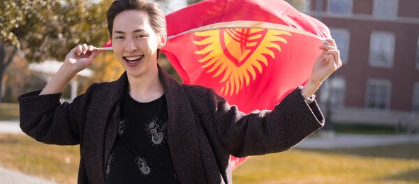 Хендлер из Кыргызстана Азис Токтобаев Хендлер из Кыргызстана Азис Токтобаев - Sputnik Кыргызстан