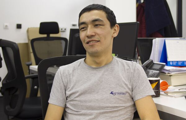 Журналист Sputnik Кыргызстан Мирбек Сакенов - Sputnik Кыргызстан