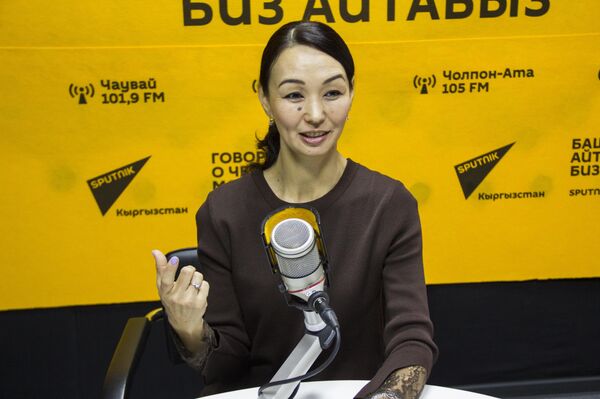 Заслуженная артистка КР, балерина Айзада Тумакова Заслуженная артистка КР, балерина Айзада Тумакова - Sputnik Кыргызстан