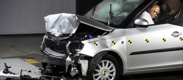Лобовой краш-тест в Линасе - Sputnik Кыргызстан