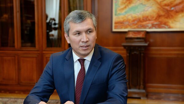 Директор Государственной кадровой службы Кыргызстана Акрам Мадумаров - Sputnik Кыргызстан