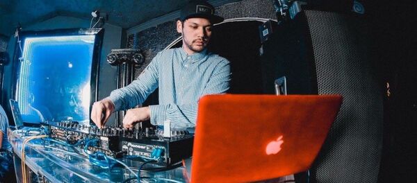 Популярный кыргызстанский диджей Эдиль Канатов - Sputnik Кыргызстан