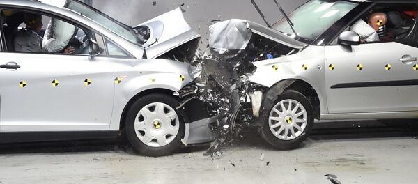 Машиналарды краш-тесттен өткөрүү. Архив - Sputnik Кыргызстан