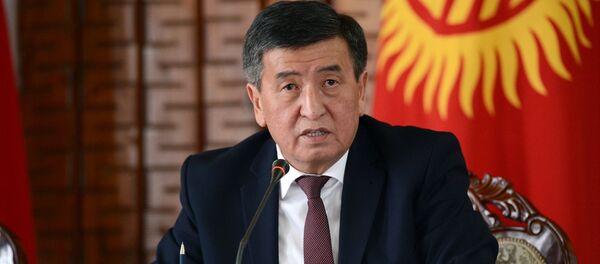 Рабочая поездка в Жумгальский и Кочкорский районы Нарынской области президента Сооронбая Жээнбекова - Sputnik Кыргызстан