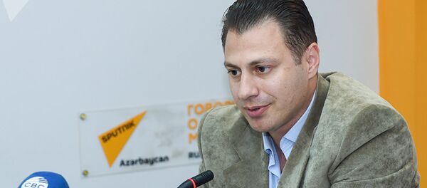 Азербайджанский политолог, кандидат исторических наук Анар Садыхов Азербайджанский политолог, кандидат исторических наук Анар Садыхов - Sputnik Кыргызстан