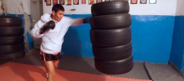 Дүйнө чемпиону Нуралы: каражат тапсам Азия оюндарынан жолдомо алат элем - Sputnik Кыргызстан