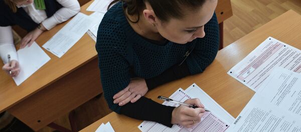 Пробный ЕГЭ по русскому языку - Sputnik Кыргызстан