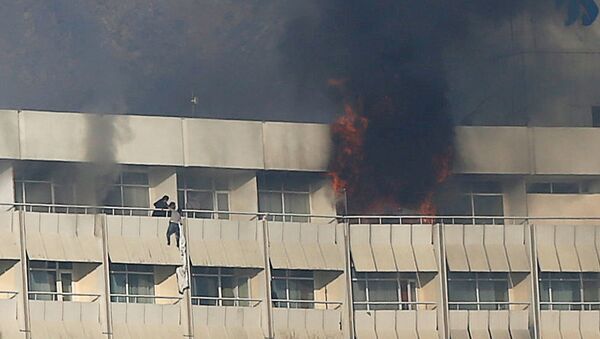 Нападение  боевиков на отель в Кабуле - Sputnik Кыргызстан