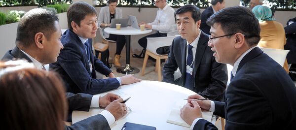 Участие Сапара Исакова во Всемирном экономическом форуме в городе Давос (Швейцария) - Sputnik Кыргызстан