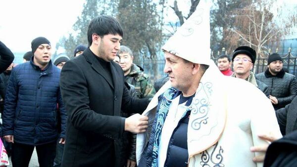 Заслуженный тренер России Абдулманап Нурмагомедов посетил Ош - Sputnik Кыргызстан