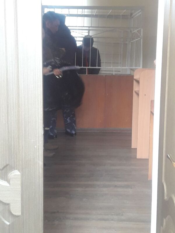 Суд над Афтандилем Таалайбек уулу по делу о ДТП, где погиб Темир Джумакадыров - Sputnik Кыргызстан