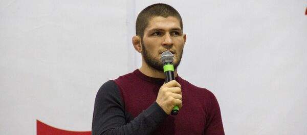 Визит известного бойцы UFC Хабиба Нурмагомедова в Бишкек - Sputnik Кыргызстан