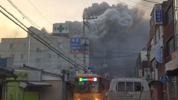 Пожар в больнице в городе Мильян (Южная Корея) - Sputnik Кыргызстан