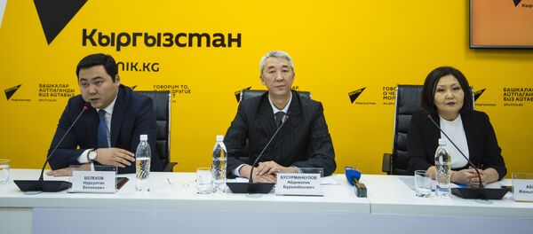 Пресс-конференция Модернизация аэропортов Кыргызстана — итоги года и планы Пресс-конференция Модернизация аэропортов Кыргызстана — итоги года и планы - Sputnik Кыргызстан