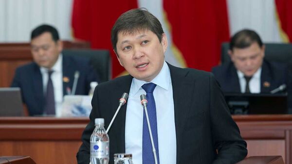 Заседание парламента о ситуации на ТЭЦ Бишкека - Sputnik Кыргызстан
