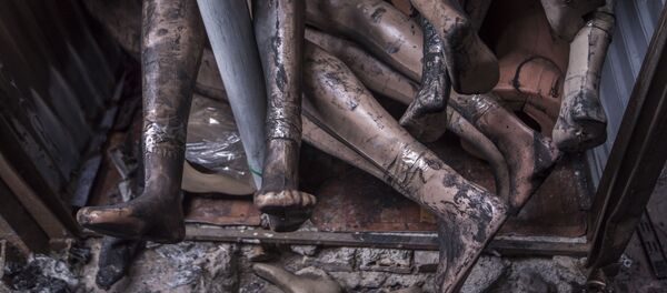 Крупный пожар на территории Ошского рынка в Бишкеке - Sputnik Кыргызстан