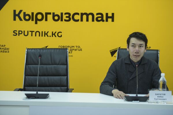 Директор авторынка РИОМ Айбек Баратов - Sputnik Кыргызстан