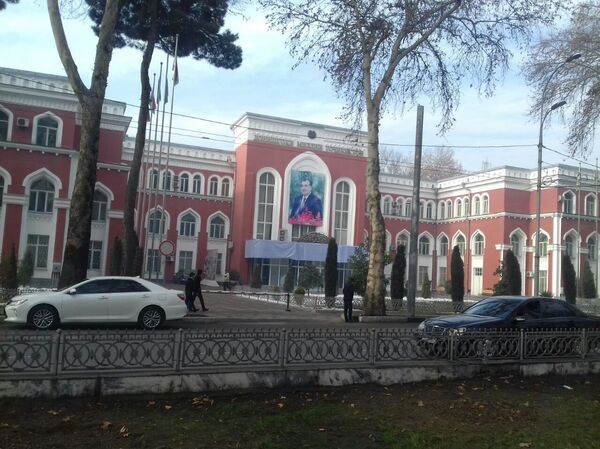 Командировка Асель Минбаевой в Душанбе - Sputnik Кыргызстан