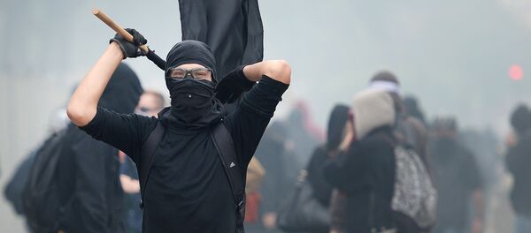 Демонстрация против реформ правительства на рынке труда в Нанте - Sputnik Кыргызстан